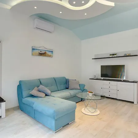 Holiday House Ottavia * Galižana
