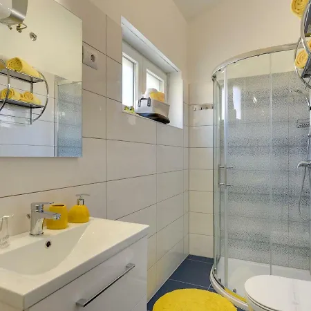 Holiday House Ottavia *